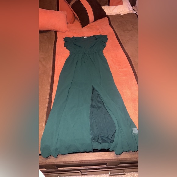 Cupshe emerald maxi - Picture 1 of 1